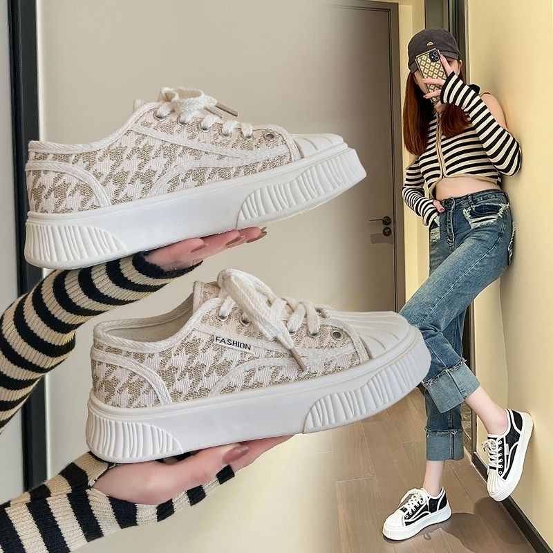 A22 - Sepatu Sneaker Fashion Wanita Import
