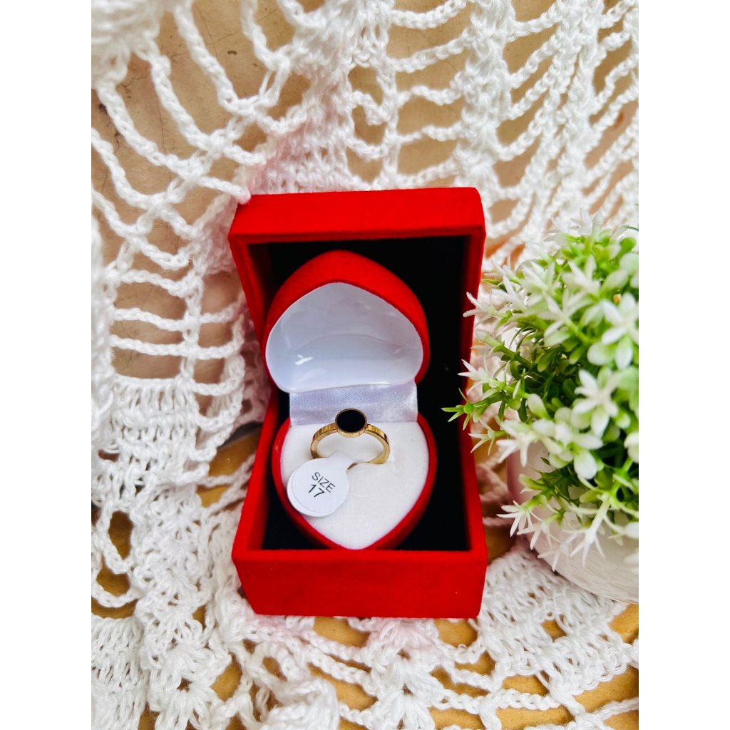 Cincin Titanium Wanita Bulat Hitam Cantik Emas 18K Anti Karat Aksesoris Perhiasan Korea Fashion