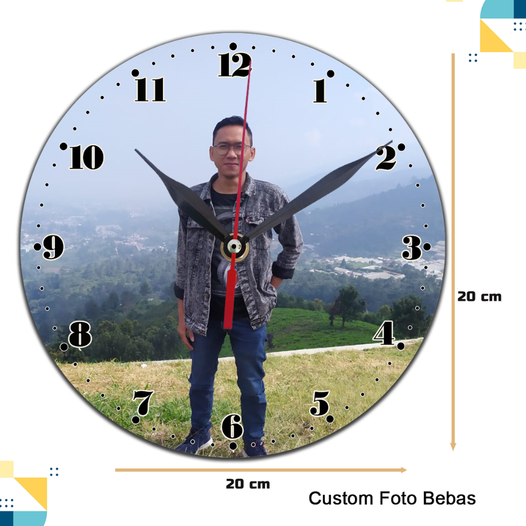 Jam Dinding Custom Foto Suka - Suka Bebas Ukuran 20x20