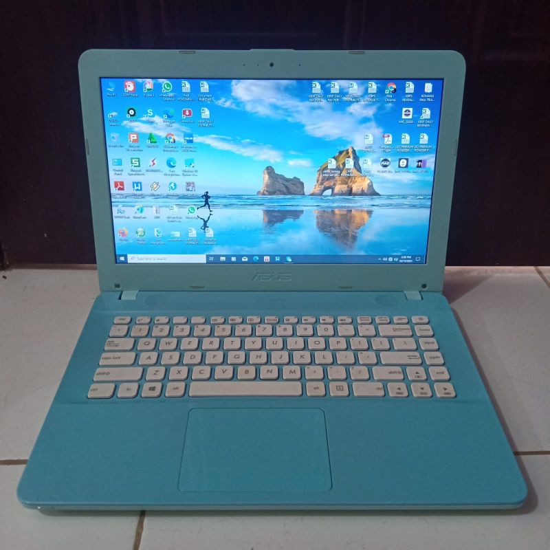 Laptop Asus intel Celeron Windows 10 Layar 14inch office lengkap ( word, excell, power poin, dll )siap pakai