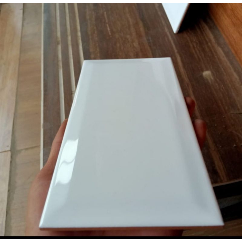 keramik 10x20 putih bevel sabway mulia