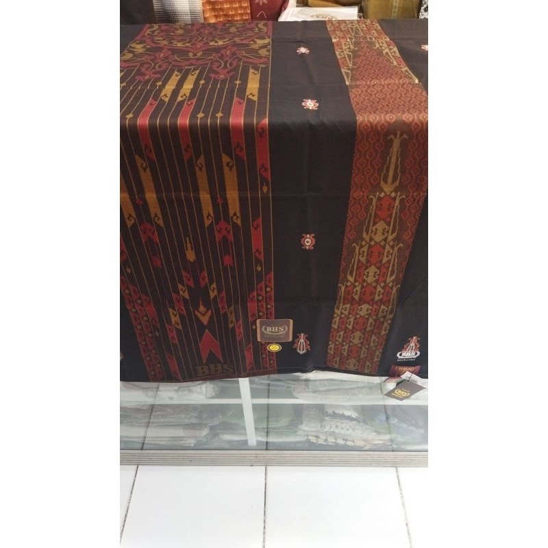 BHS excellent JEA  . gold black series