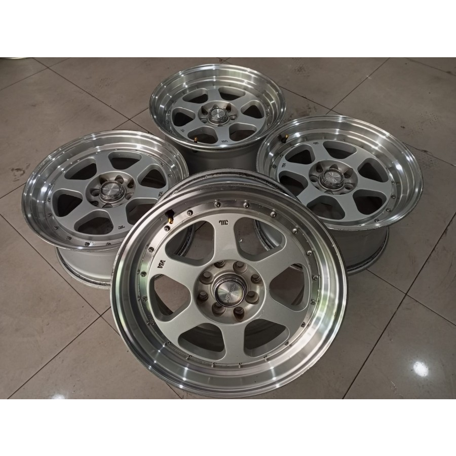 Velg Mobil Celong R16 Lebar 7,5/8,5 Lobang Baut 4x100-114 Velg Mobil Bekas Hsr Wheel Rumoi