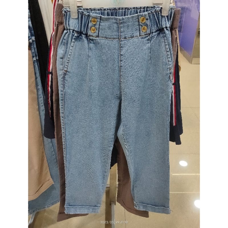 celana pendek wanita Ako jeans original new arrival