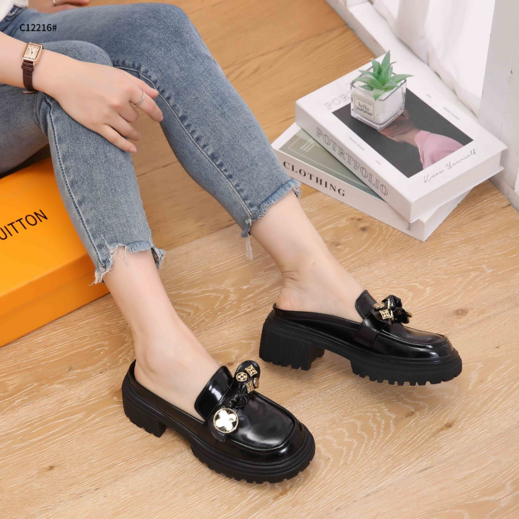 Loafer Patent Leather Women Mules C12216