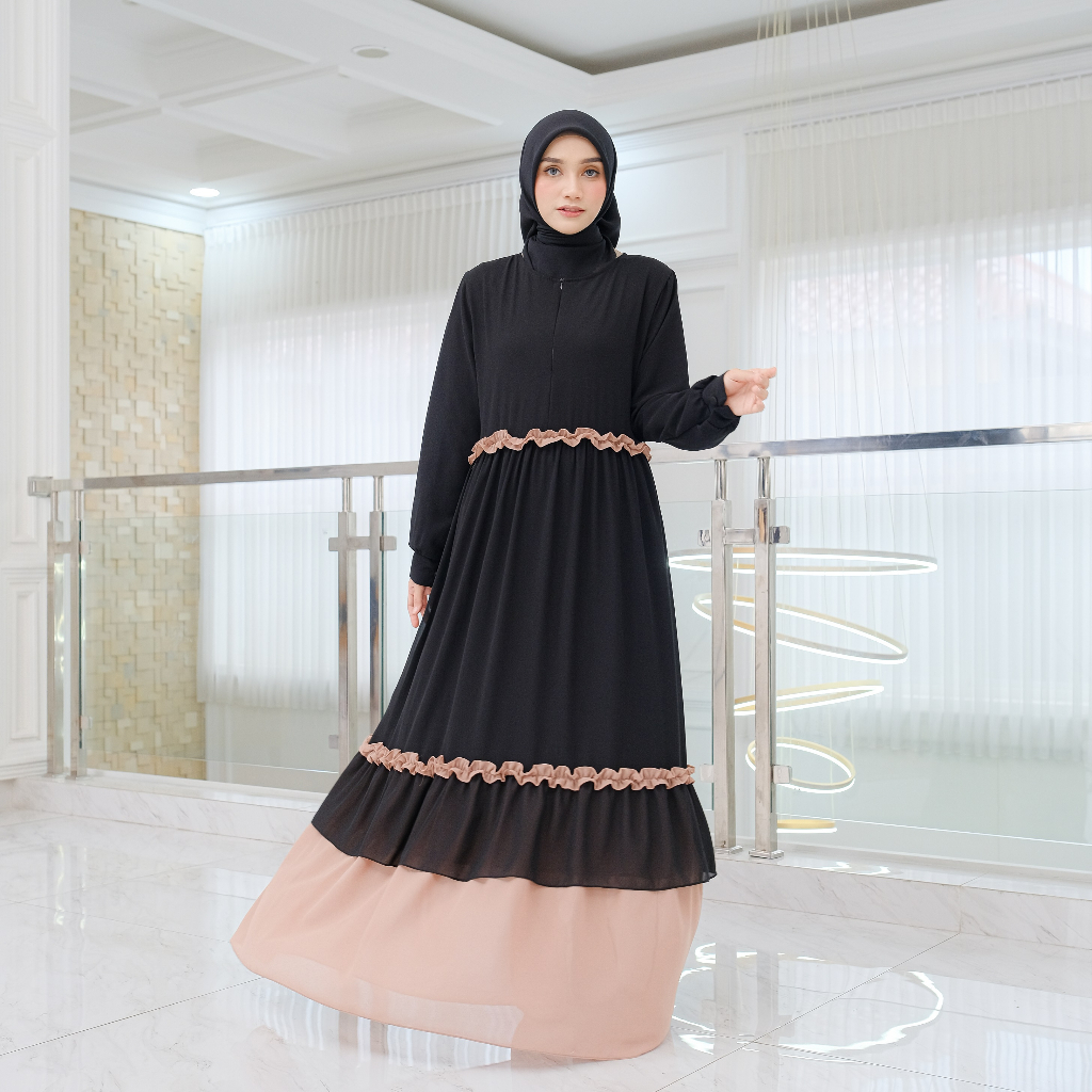 Udlia Gamis Pesta Lebaran Cerutty Nastya Hitam Kombinasi Krem  S M L XL