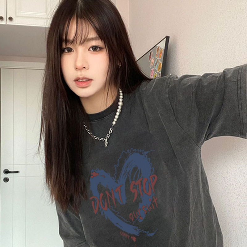 Print Washed T-shirt Kaos Lengan Pendek Oversize Hitam Retro Blue Heart Korean Style Atasan Wanita