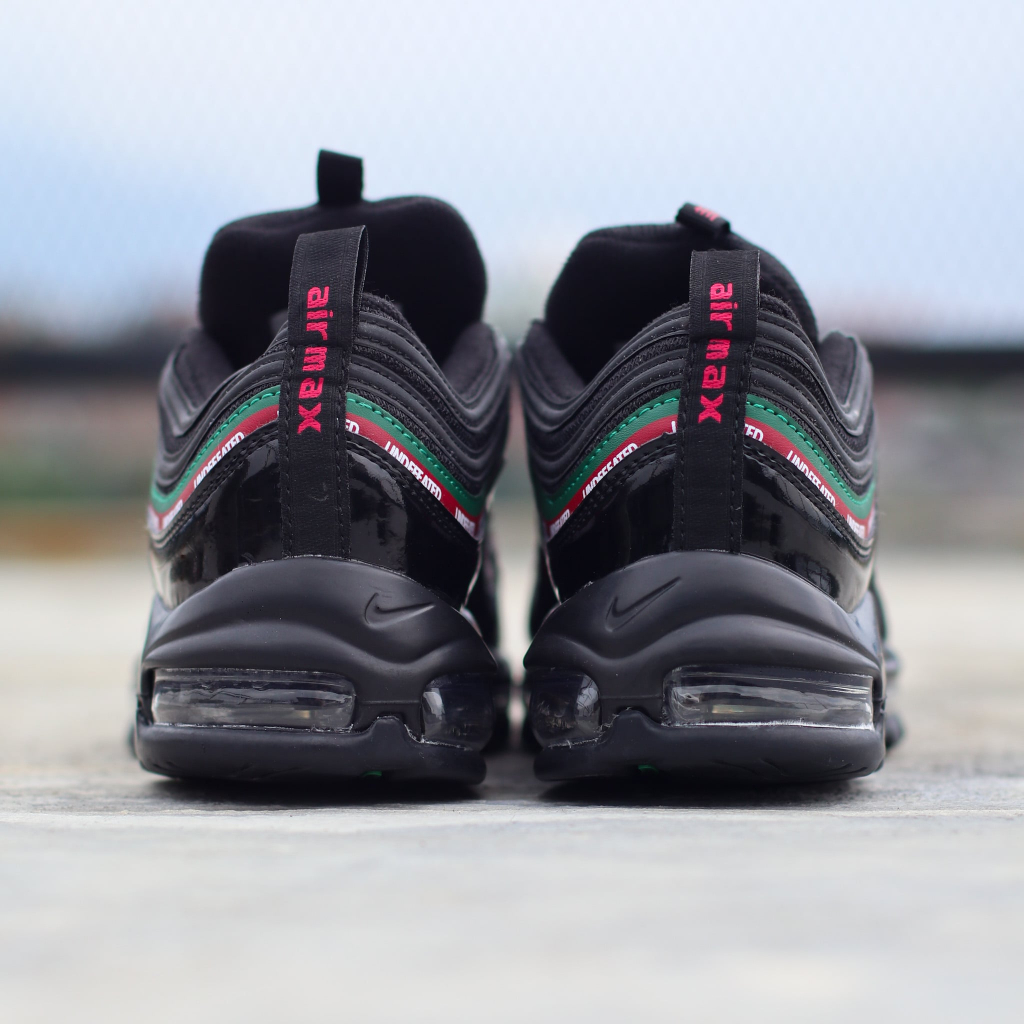 AM97 UNDEFEATED ALL BLACK SEPATU SNEAKERS TERLARIS