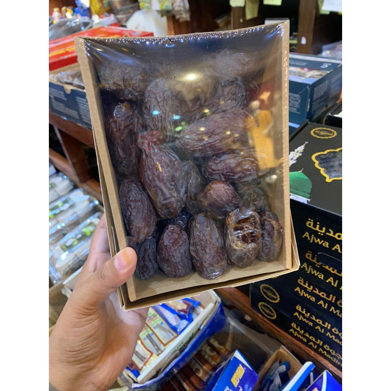 

MEDJOOl PALESTINE SUPER JUMBO BEST SELLER