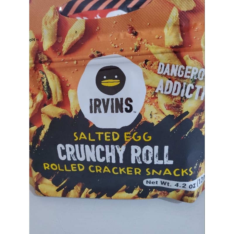 Irvins irvin singapore salted egg fish skin potato keripik cemilan snack 105 gr