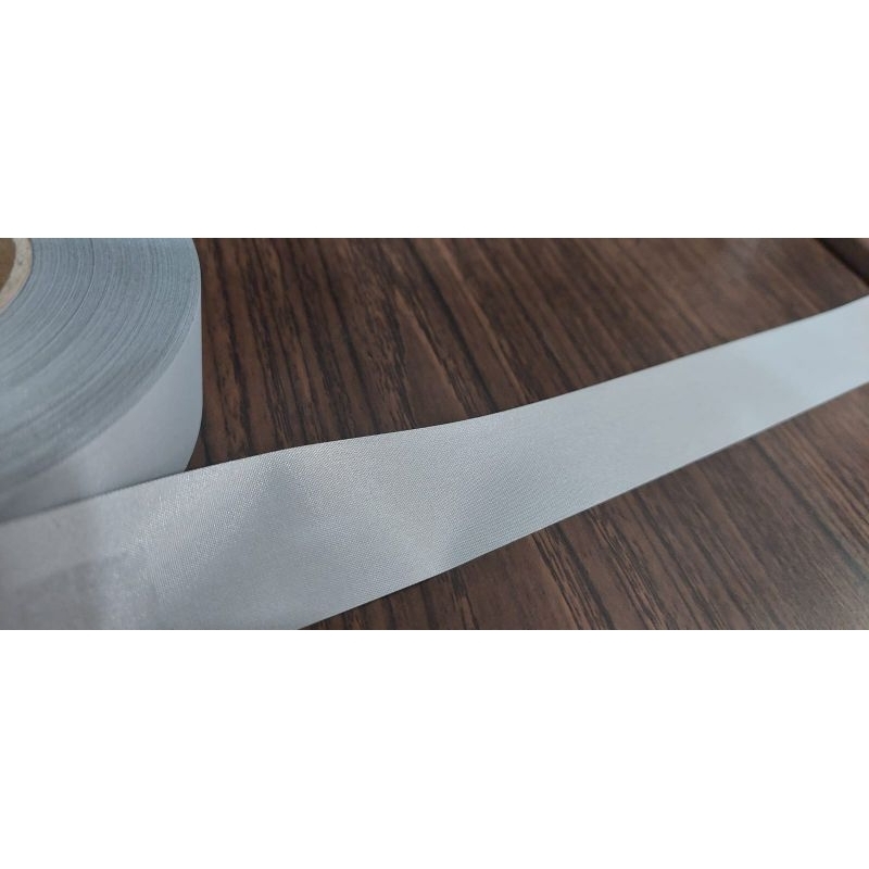 

(Per meter) Pita 3 cm Skotlet Scotlight Scotlite Kain Reflective Tape 3 cm Abu-abu Silver Lebar