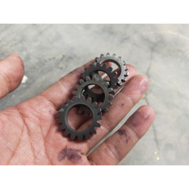 Gear Lawan Gigi Pompa Oli Oil Pump Besar Kanan Garuda Bangau Kanzen Gaza Jialing Viar Mocin 110cc 12