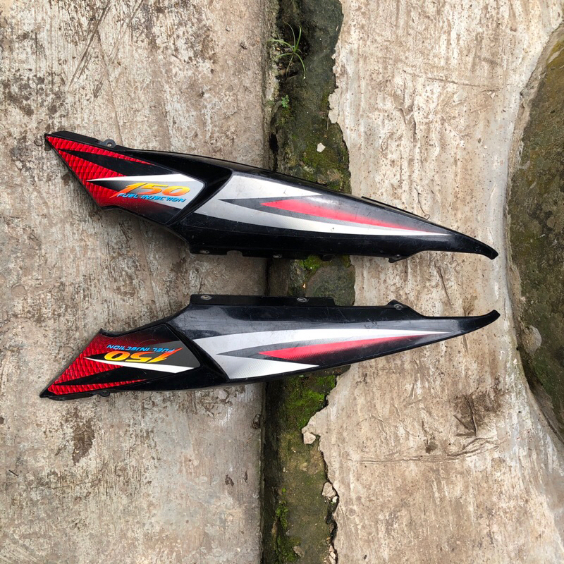 Body belakang Yamaha Vixion old Original