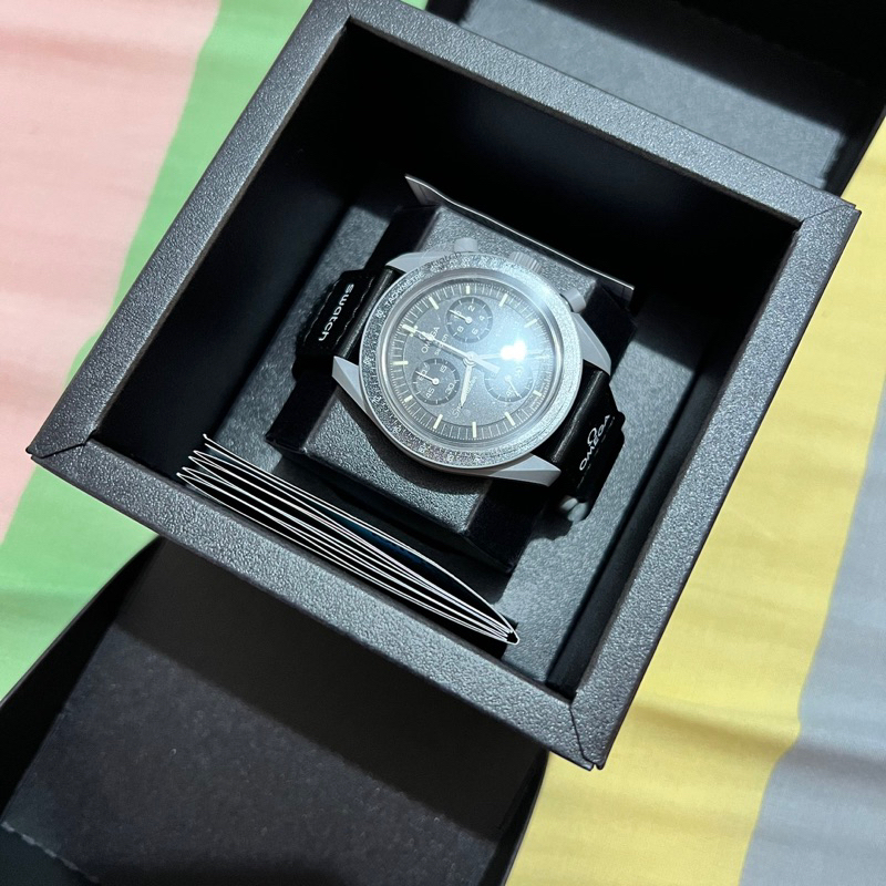 Jam Swatch x Omega MISSION TO THE MOON