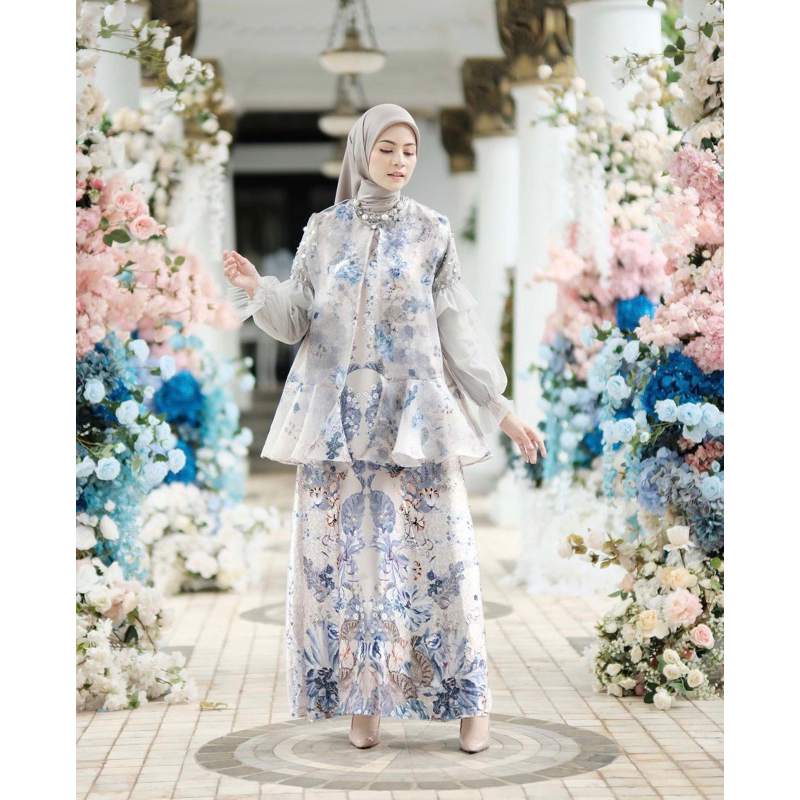 Irish Dress payet Vanilla size S ready