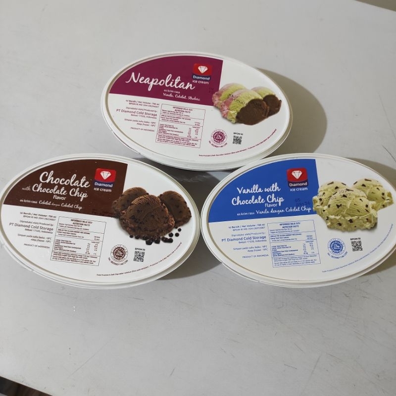 

Diamond Ice Cream Es Krim 700 ml