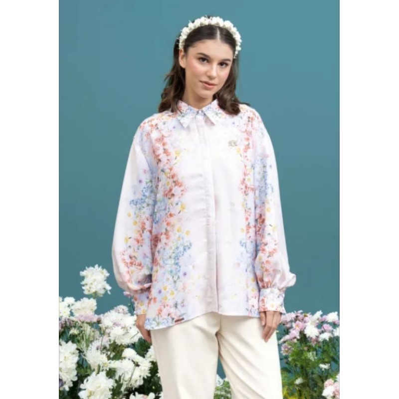 🆕️ Wearing Klamby Brianna Blouse Parchment size S