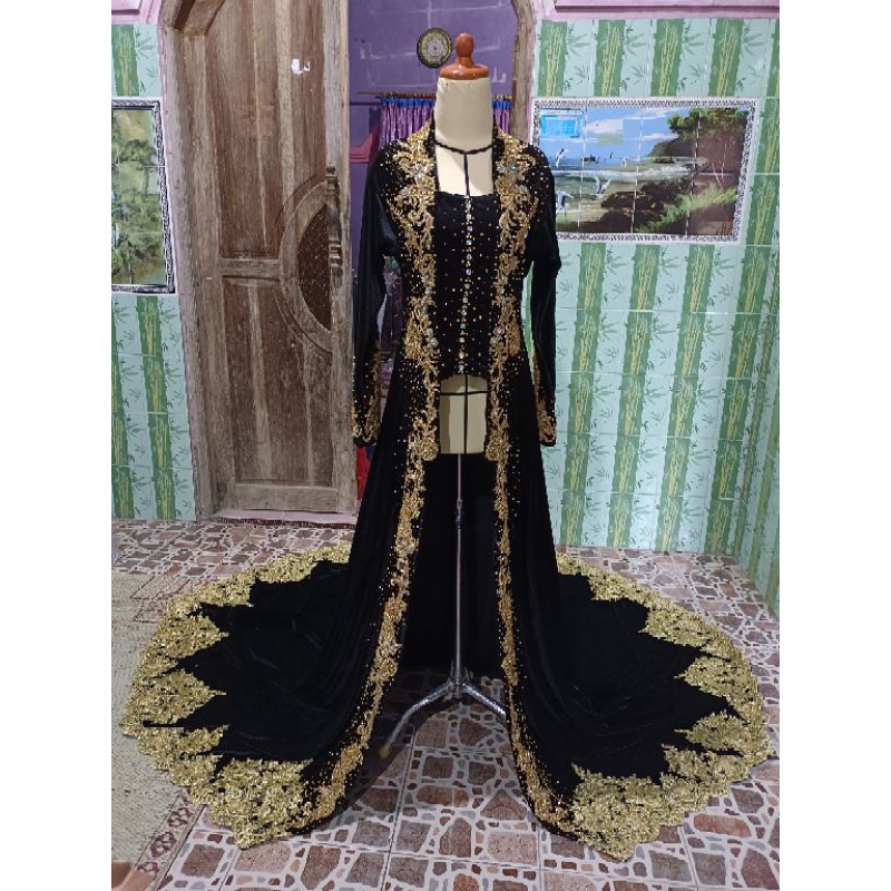 couple kebaya dan beskap bludru pengantin/set pakaian pengantin payet jepang/kebaya pengantin ekor lebar