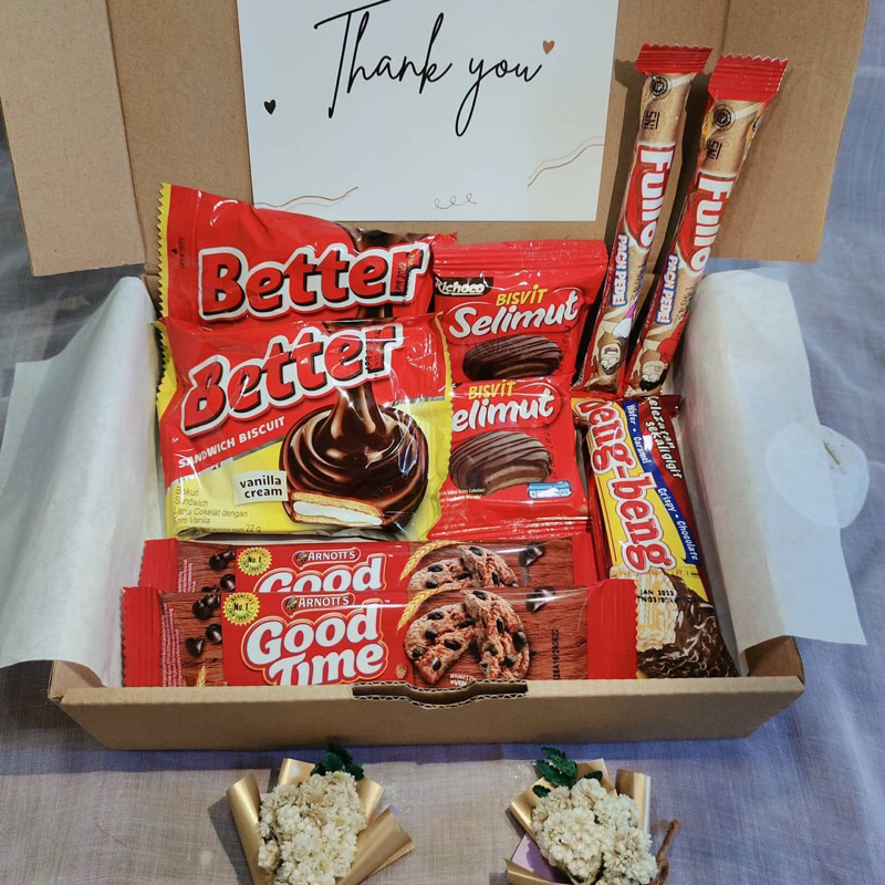 

Hampers Snack Ambojo