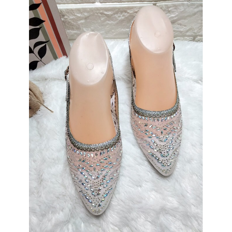 Selop Tali Pesta Wanita Terbaru Hak Kaca Kekinian Celebrity 78-68-19