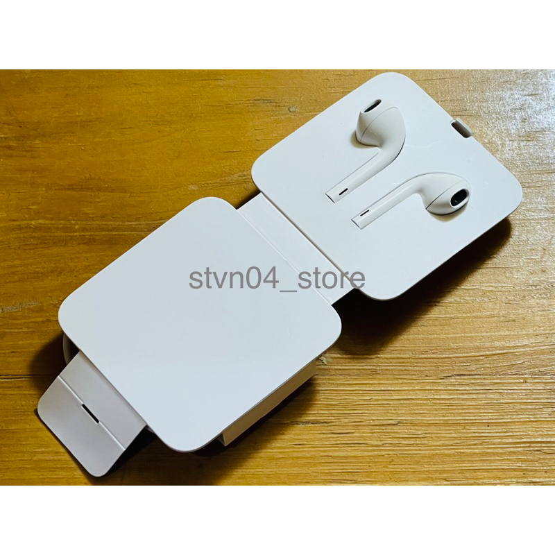 Headset / Earphone To Lightning iPhone Original iBox Jarang Terpakai