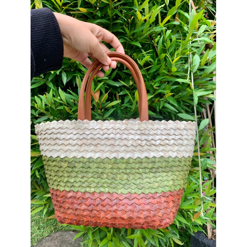 Tas Anyaman Bali Pandan Sisik Vania / Tas Anyaman bali / Tas Anyaman / Tas Bali