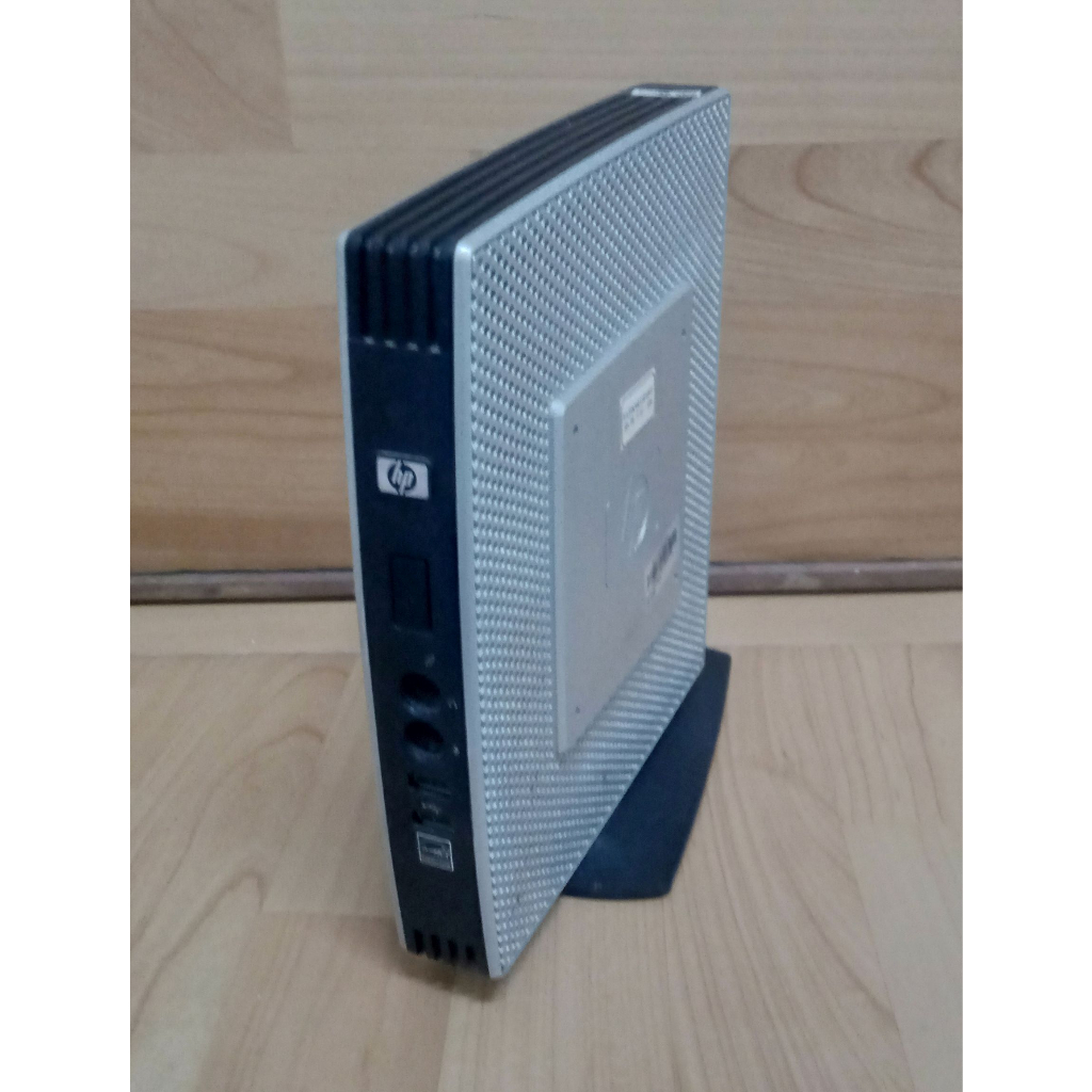 MINI PC HP T5740 INTEL ATOM 1.66 GHZ RAM 2 GB SSD 16 GB WIN XP