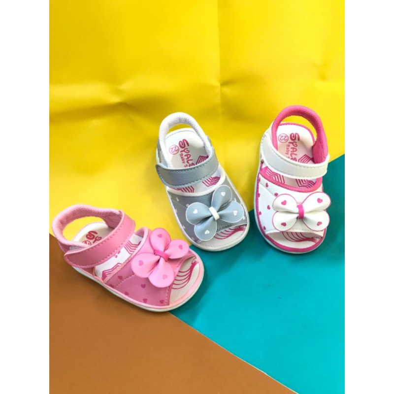 sandal anak perempuan usia 1 sampai 2 tahun bunyi cit cit PL