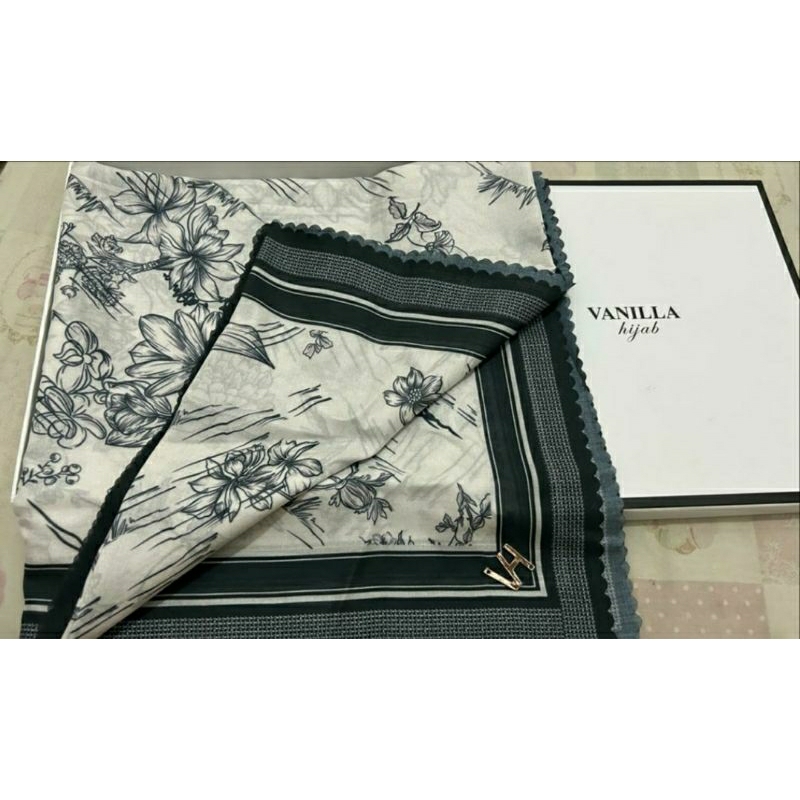TUDEJUL SCARF BY VANILLAHIJAB