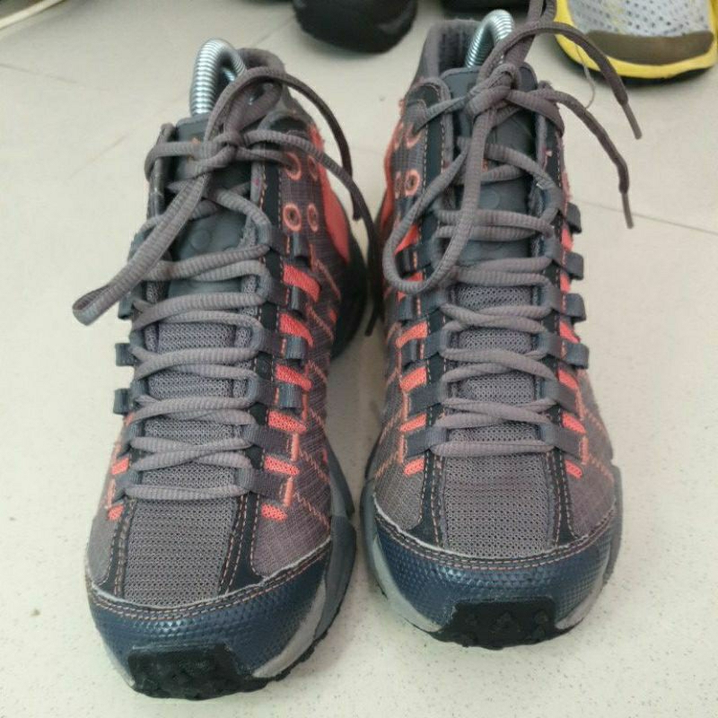 sepatu outdoor COLUMBIA TECHLITE ORIGINAL