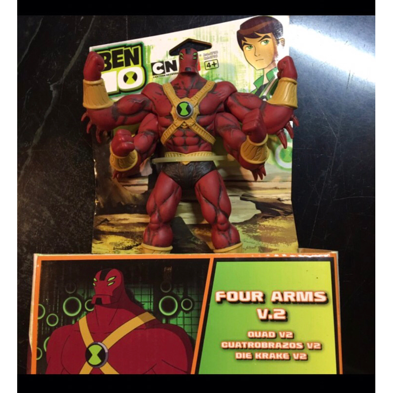 mainan anak figure Ben 10 four arms
