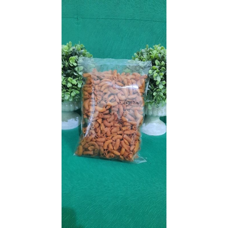 

Cemilan / Jajanan / Kiloan / Snack / Repack / Makaroni Pedas / Macaroni Pipa Pedas