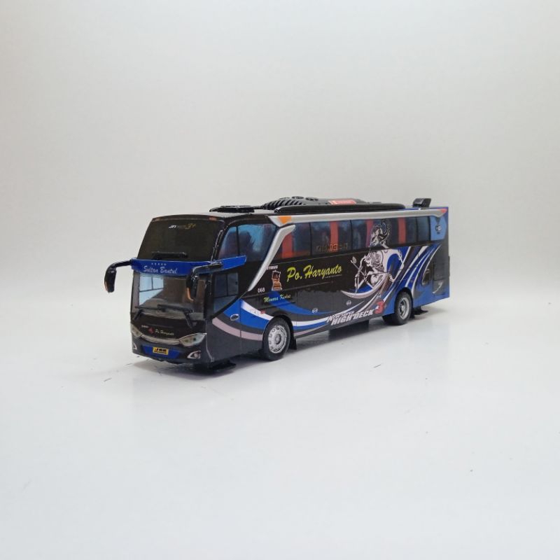 Miniatur bus Po HARYANTO ande ande lumut body JB3
