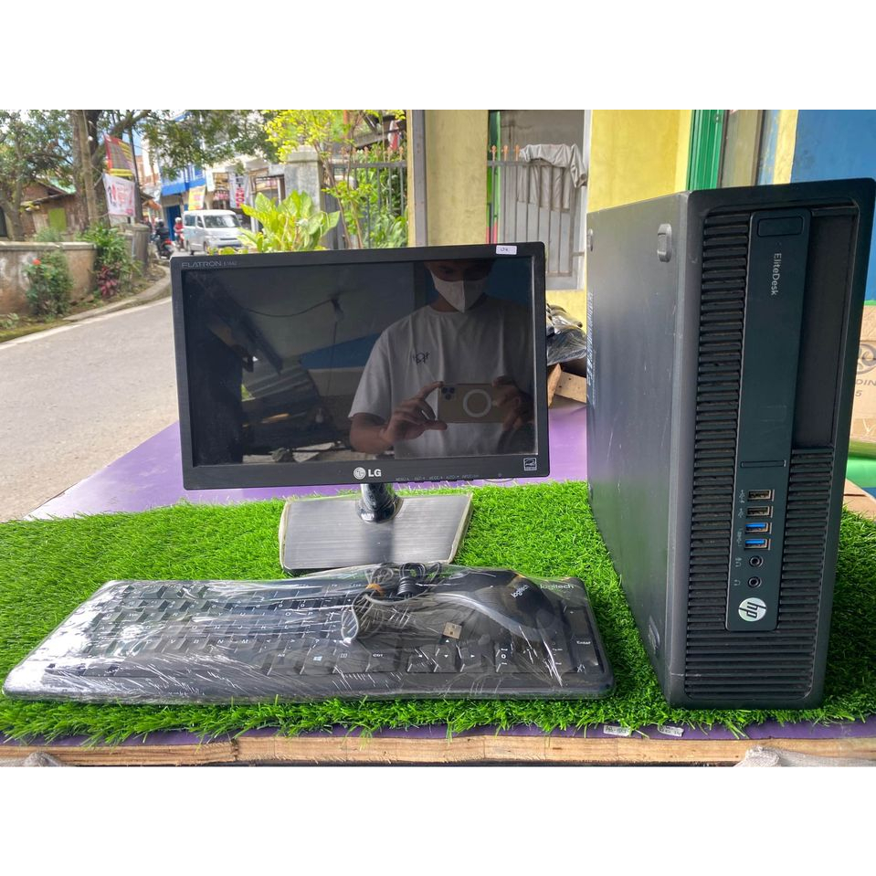 KOMPUTER FULLSET GAMING AMD APU A8 8650B VGA R7 RAM 8GB SSD 128GB LED 19inc
