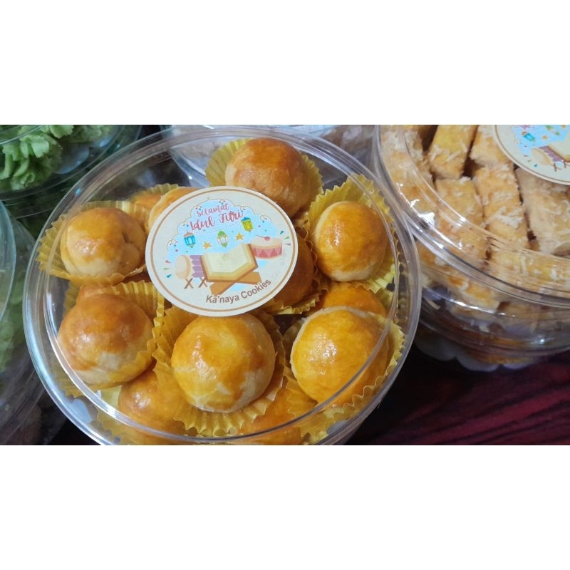 

KUE LEBARAN KUE NASTAR LUMER NGEPRULL DAN NAGIH UK 250GR