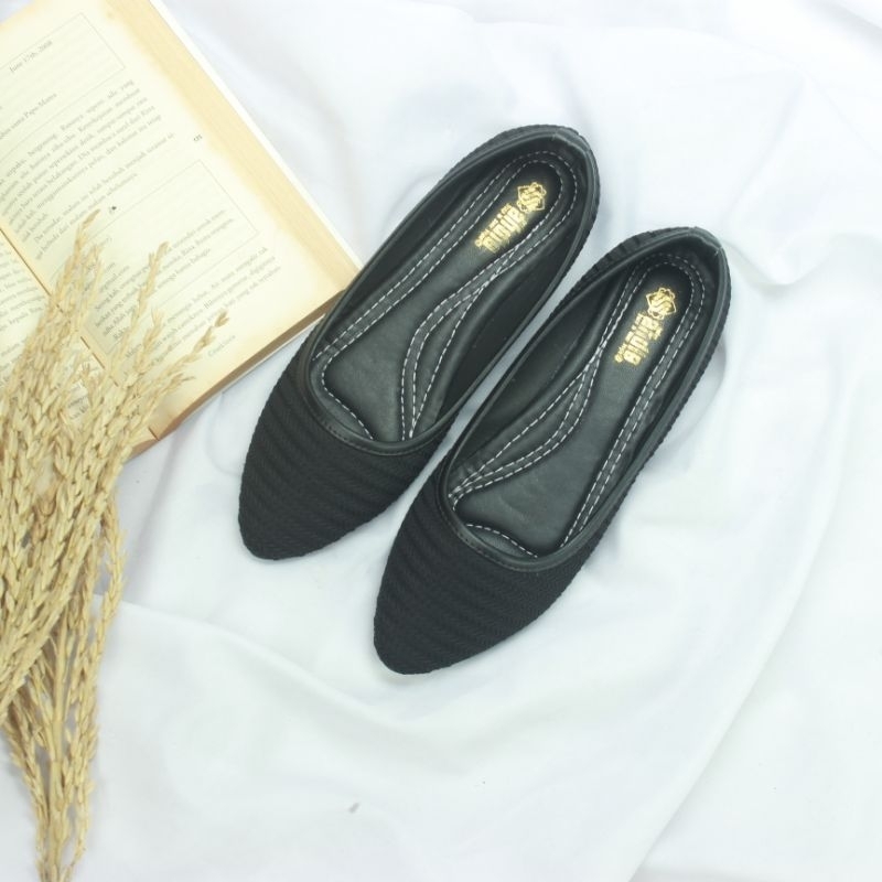 Sepatu Flat Shoes Wanita Kerja Balet Hitam An01