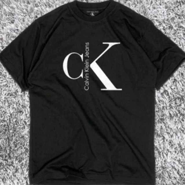 KAOS C4LV1N KL3lN / KAOS BRANDED PREMIUM PRIA/WANITA KAOS DISTRO  / KAOS MURAH / KAOS BERMEK / KAOS COMBED 24s