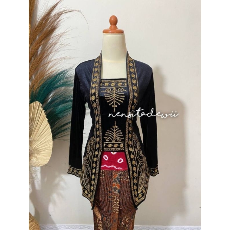 [1 SET] Kebaya Bordir Nawang + Rok Plisket / Banyak Pilihan Motif