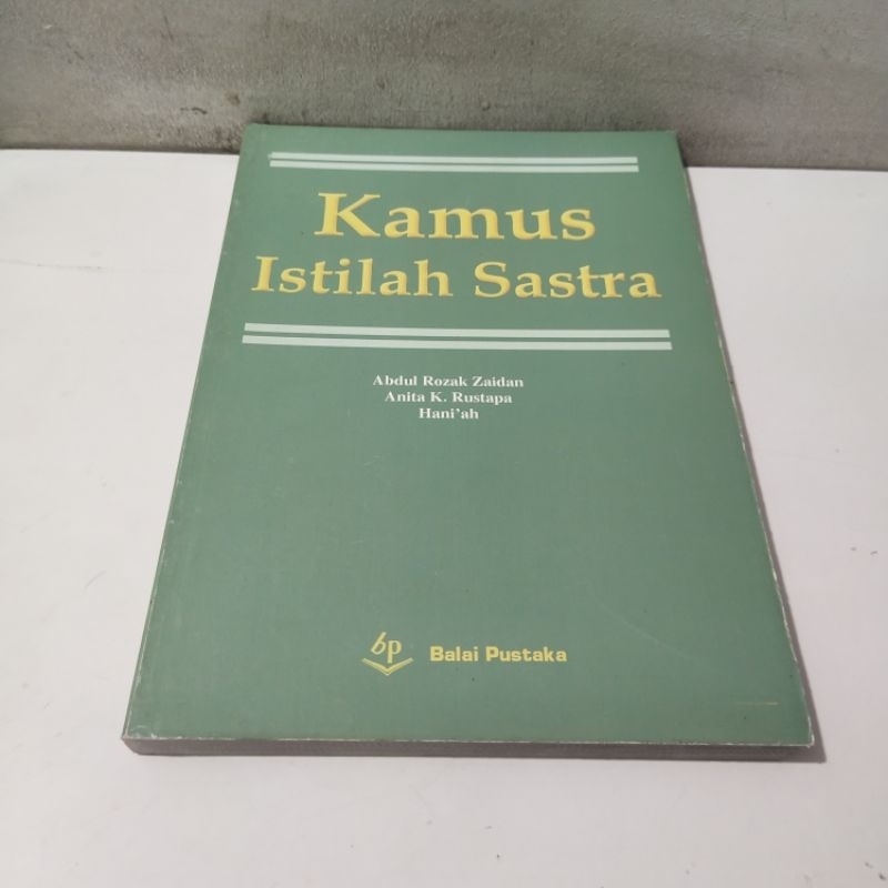 Buku Obral Super Murah - Kamus Istilah Sastra