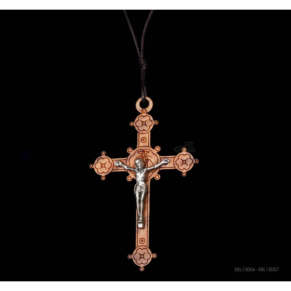 Kalung Bandul Salib Pastoral Kayu Italy