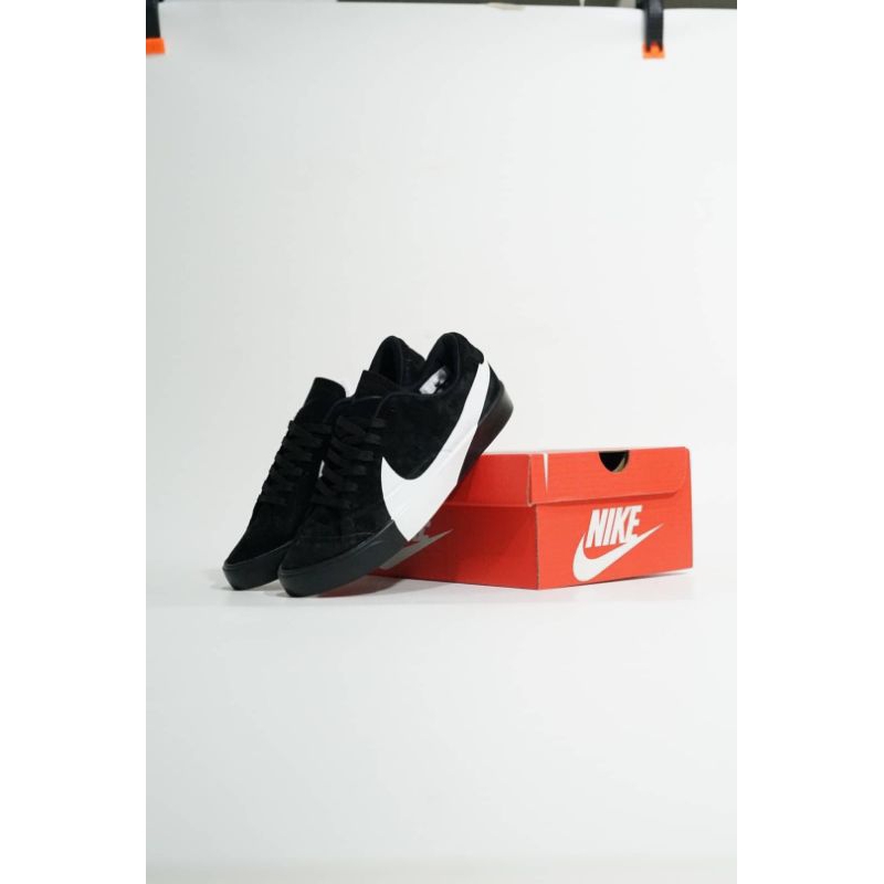 Nike blazer city low