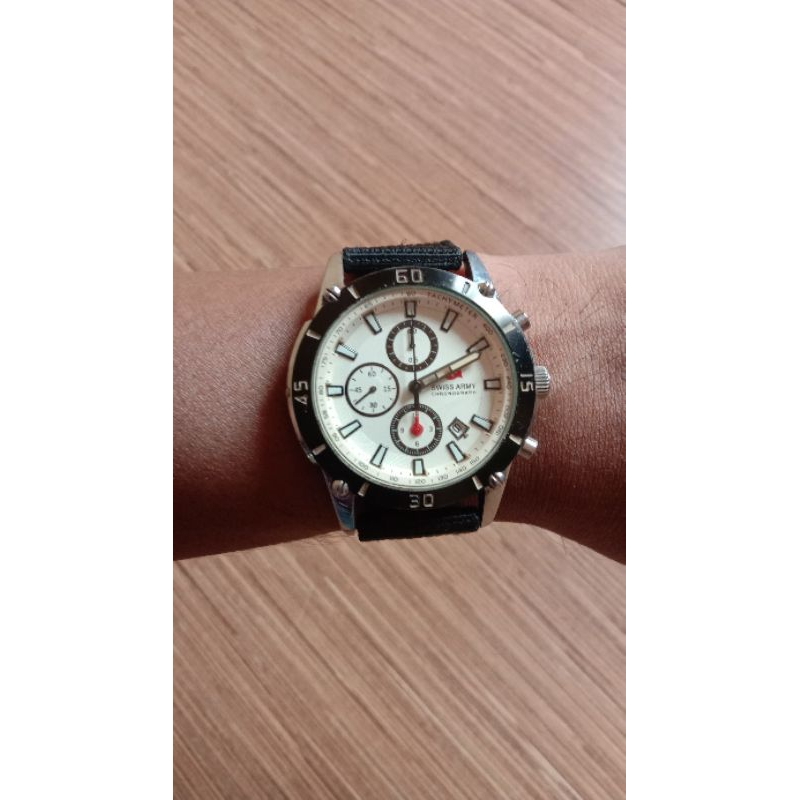 Jam Tangan Bekas swiss army chronograph original tipe 1106 G