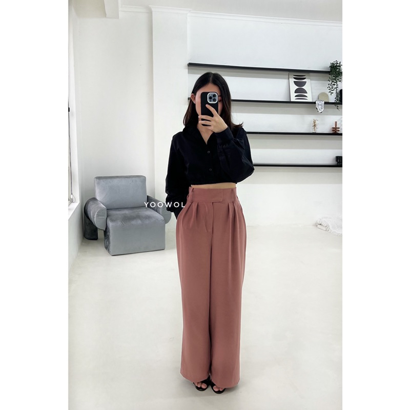 Thea Top/Kemeja Crop Linen Lengan Panjang