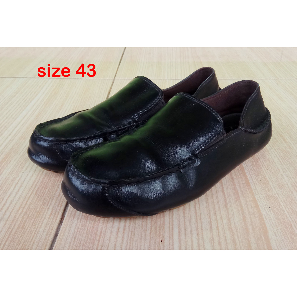 Sepatu UGG Original size 43
