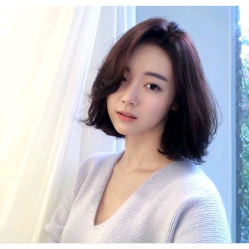 Wig Wanita Rambut Palsu Sintetis Model Pendek Bergelombang Tanpa Poni