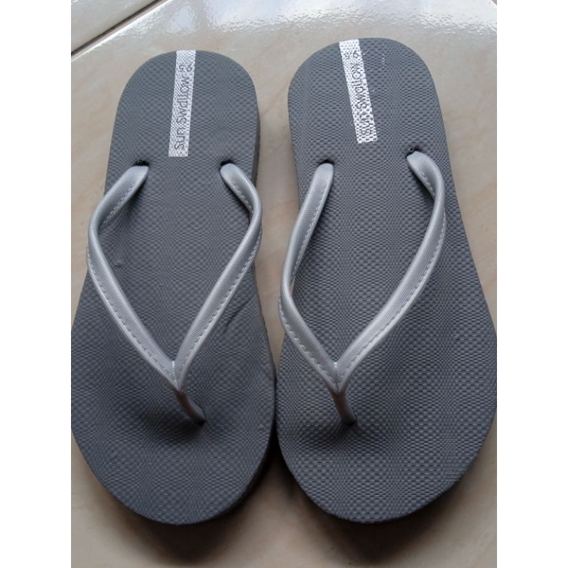 GROSIR SANDAL JEPIT SWALLOW TOKYO