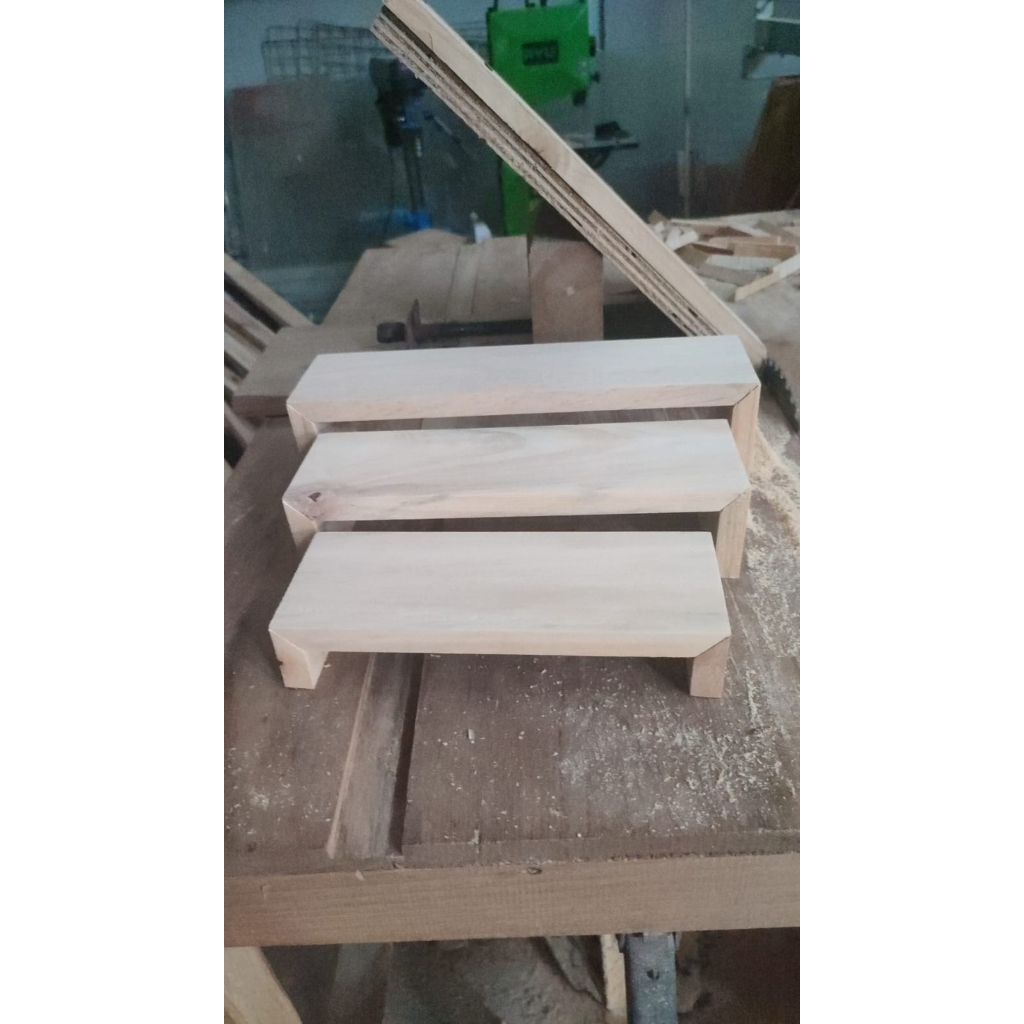 U0320 Set 3pcs Rak Susun Display Aksesori Minimalis Dekorasi Meja Mini Kayu Jati Belanda