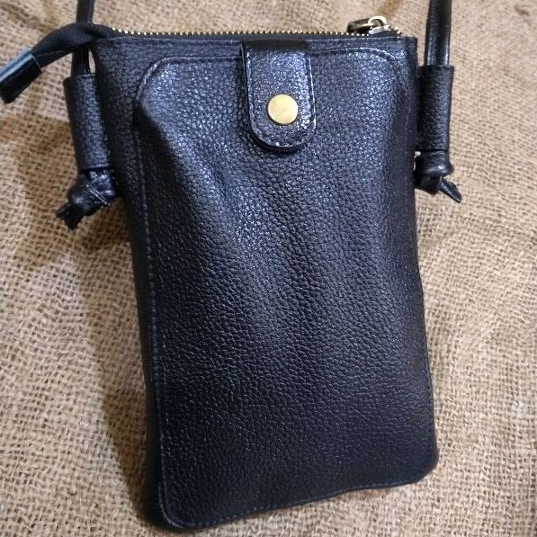 Tas wanita tempat hand phone kulit asli