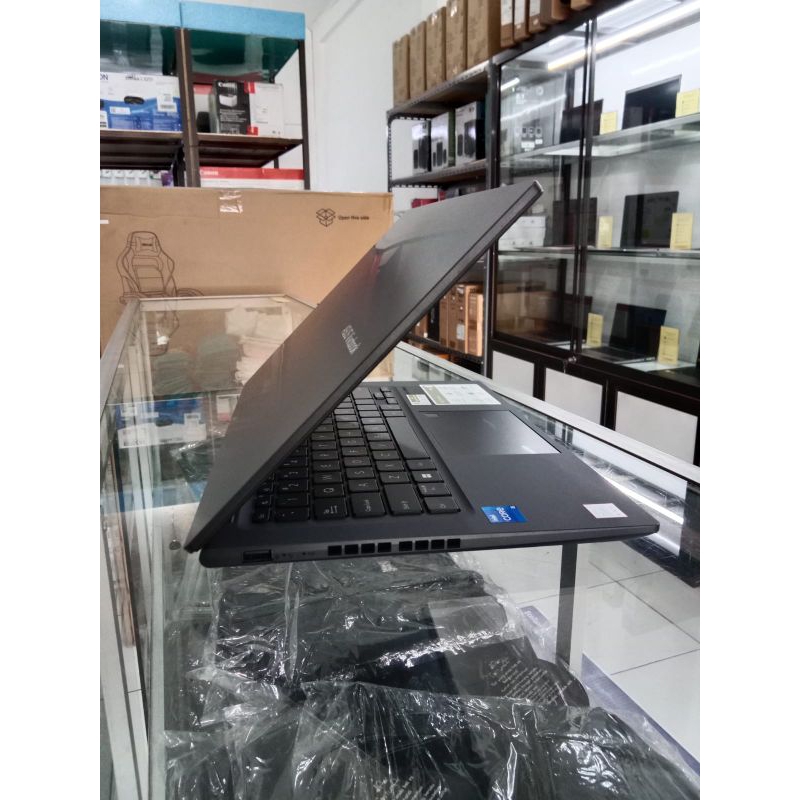 Laptop ASUS A1402Z Intel core i5 ram 8 gb ssd 512 gb Layar 14" Windows 11 original