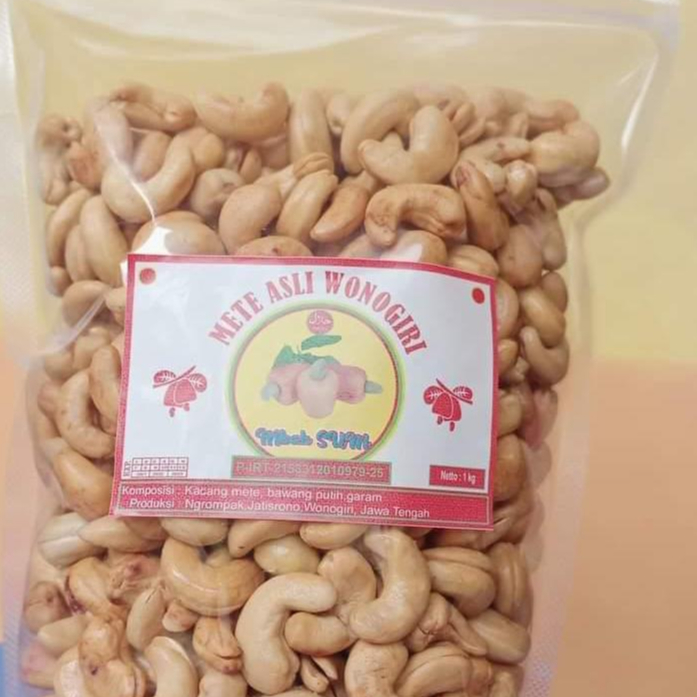 

KACANG MEDE UTUH ORIGINAL MATANG 1 Kg ASLI WONOGIRI